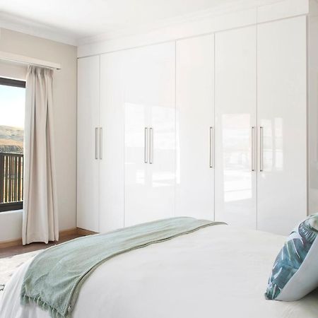 Apartamento Eleven On Tumbleweed, Cathkin Estates Champagne Valley Exterior foto